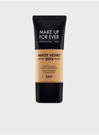 Matte Velvet Skin Liquid Y445 Amber: Flawless Coverage