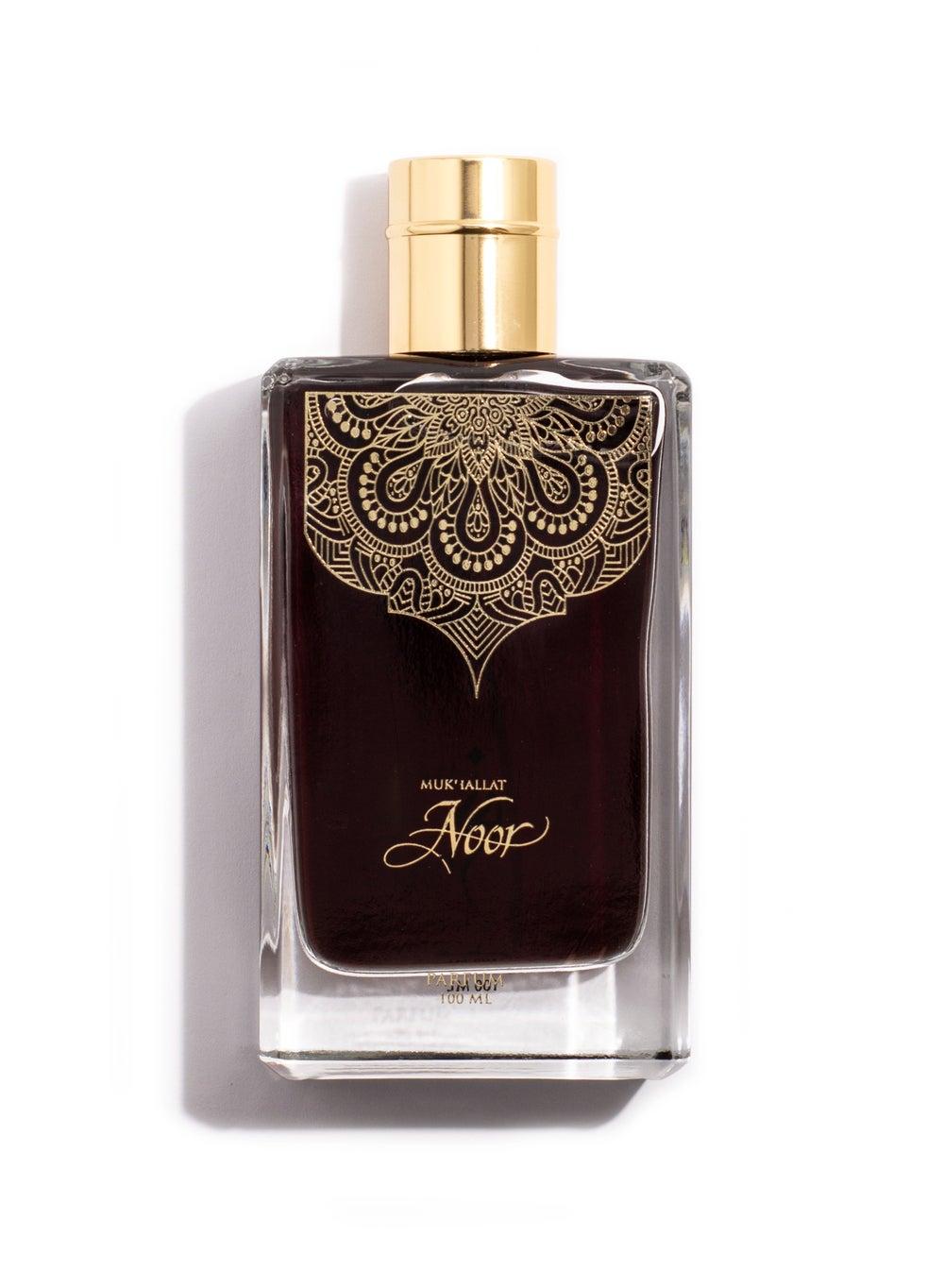 عطر مخلط نور من AMD للعطور للنساء أو دي بارفان 100 مل - رائحة ساحرة - Image 1