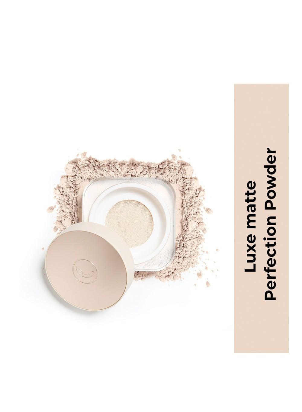 Character Luxe Matte Perfection Powder - Flawless Finish - Image 1