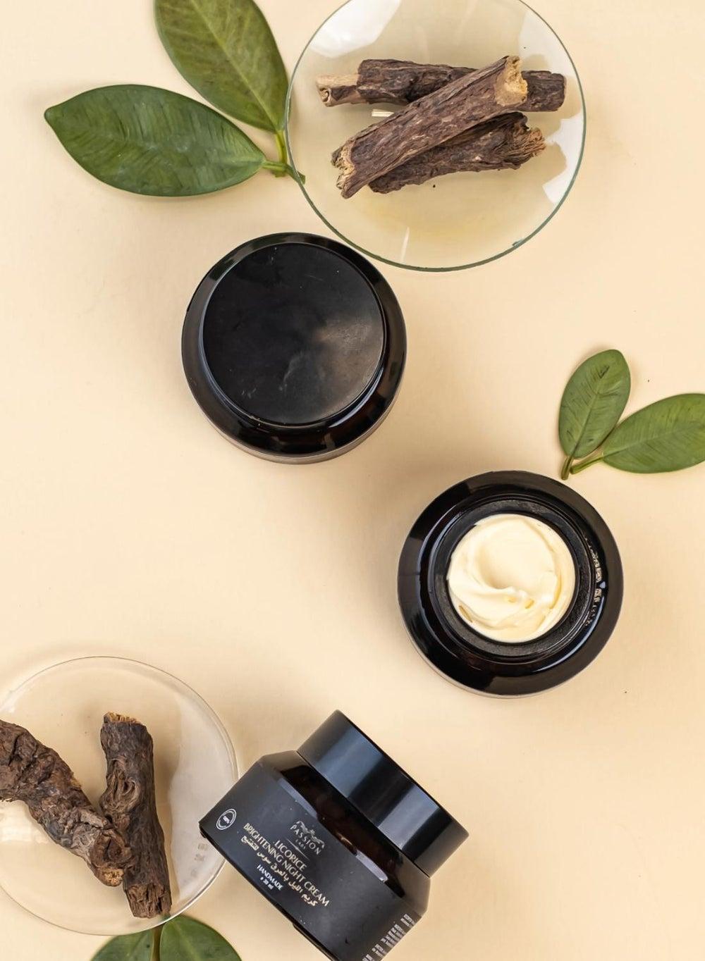 Licorice Brightening Night Cream - Unveil Radiant Skin - Image 1