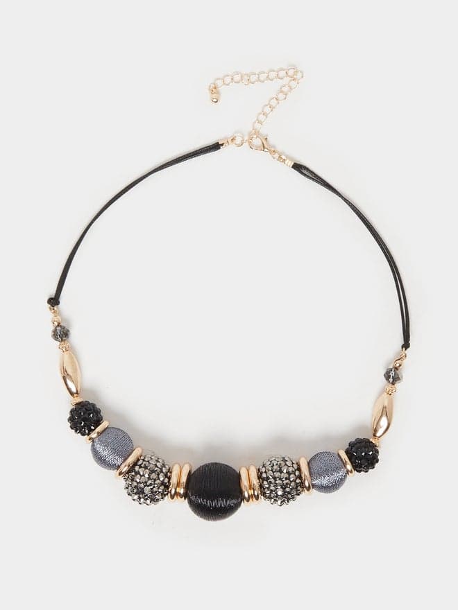 Styli Chic Beaded Necklace - Elegant Accessory for Women