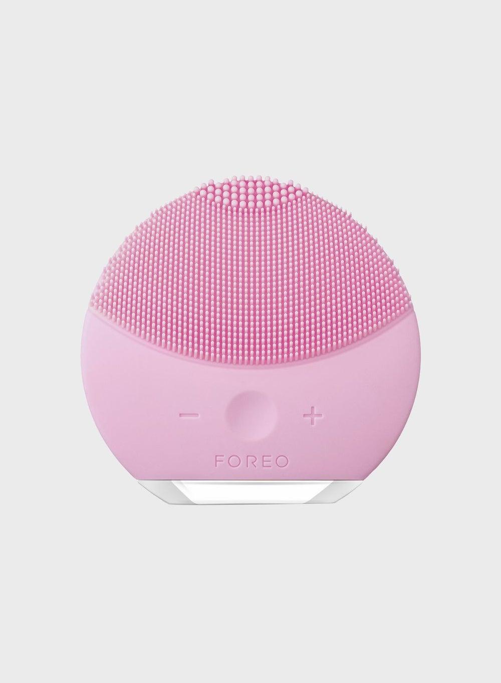 Pearl Pink LUNA Mini 2: Radiant Skin Cleansing Brush - Image 1
