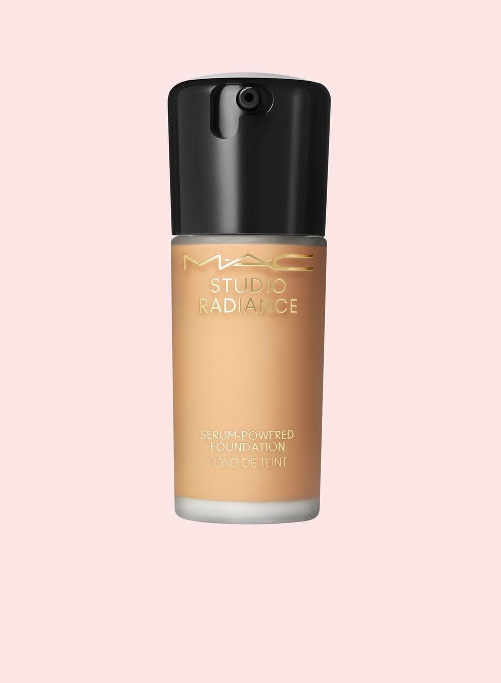 NC40 Studio Radiance Serum-Infused Foundation - Image 1
