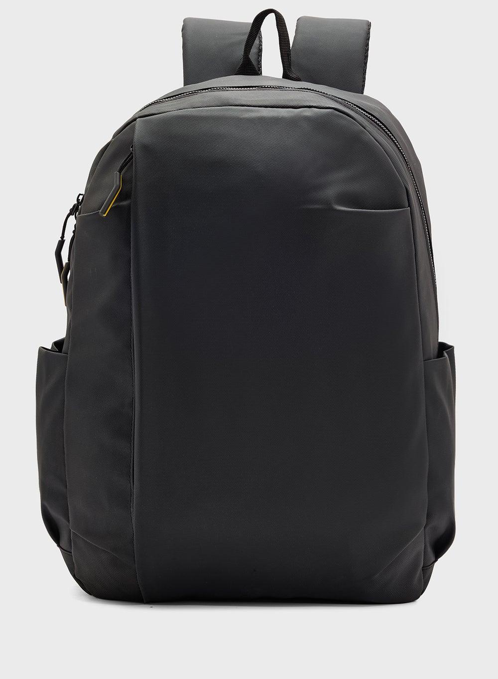 حقيبة ظهر عصرية لأناقة يومية لا تضاهى