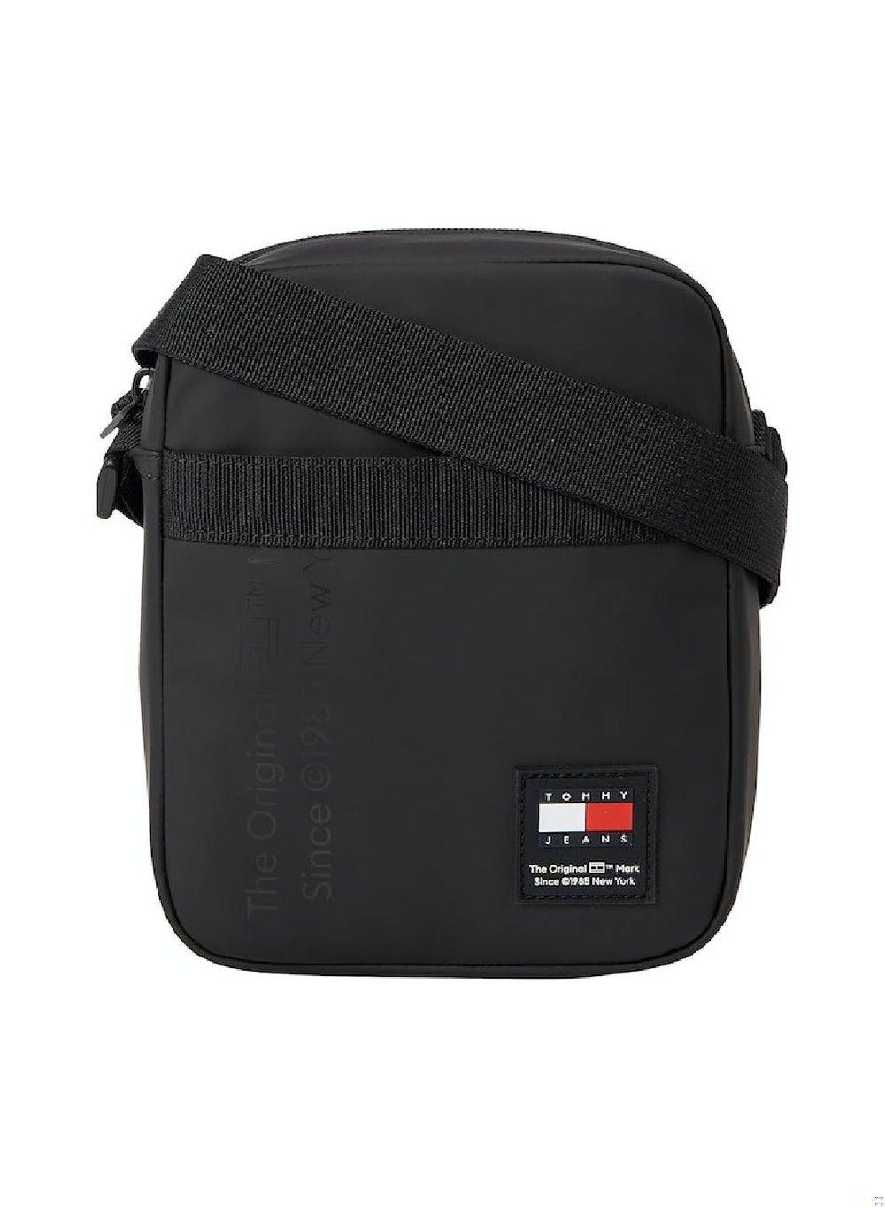 TOMMY JEANS Essential Black Tonal Logo Reporter Bag