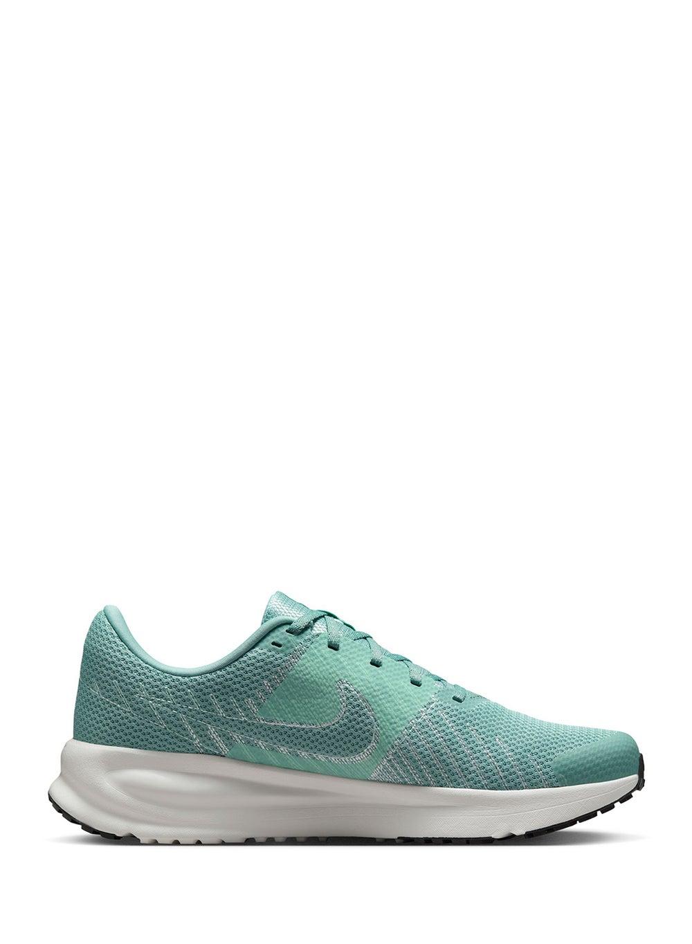 Nike Run Defy Hm9594 008: Elevate Your Running Experience - Image 1