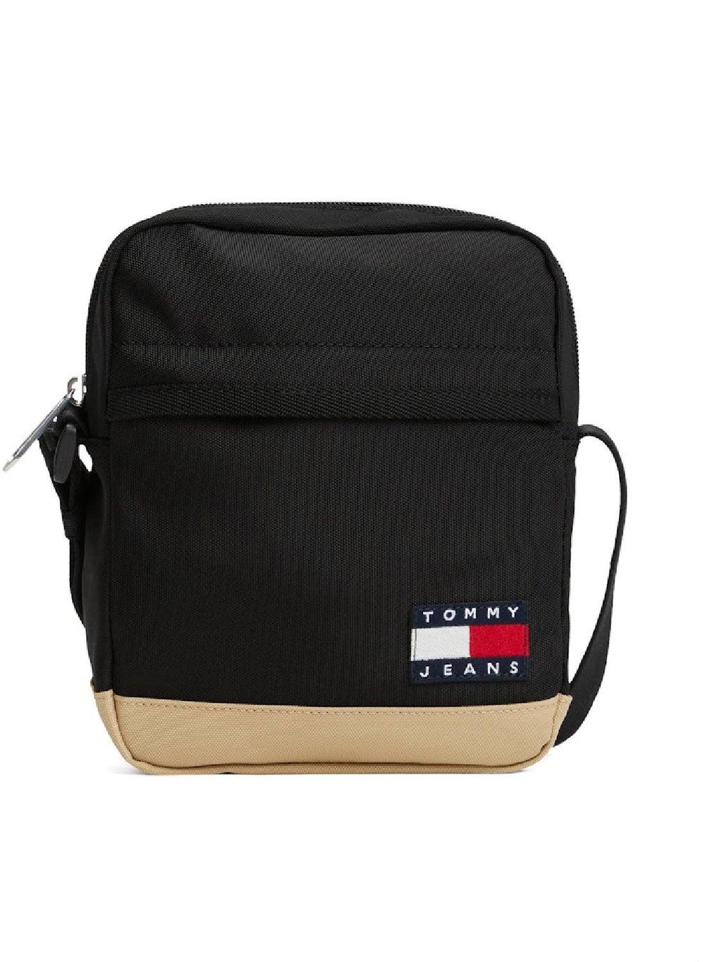 TOMMY JEANS Men's Essential Daily Black Reporter Bag