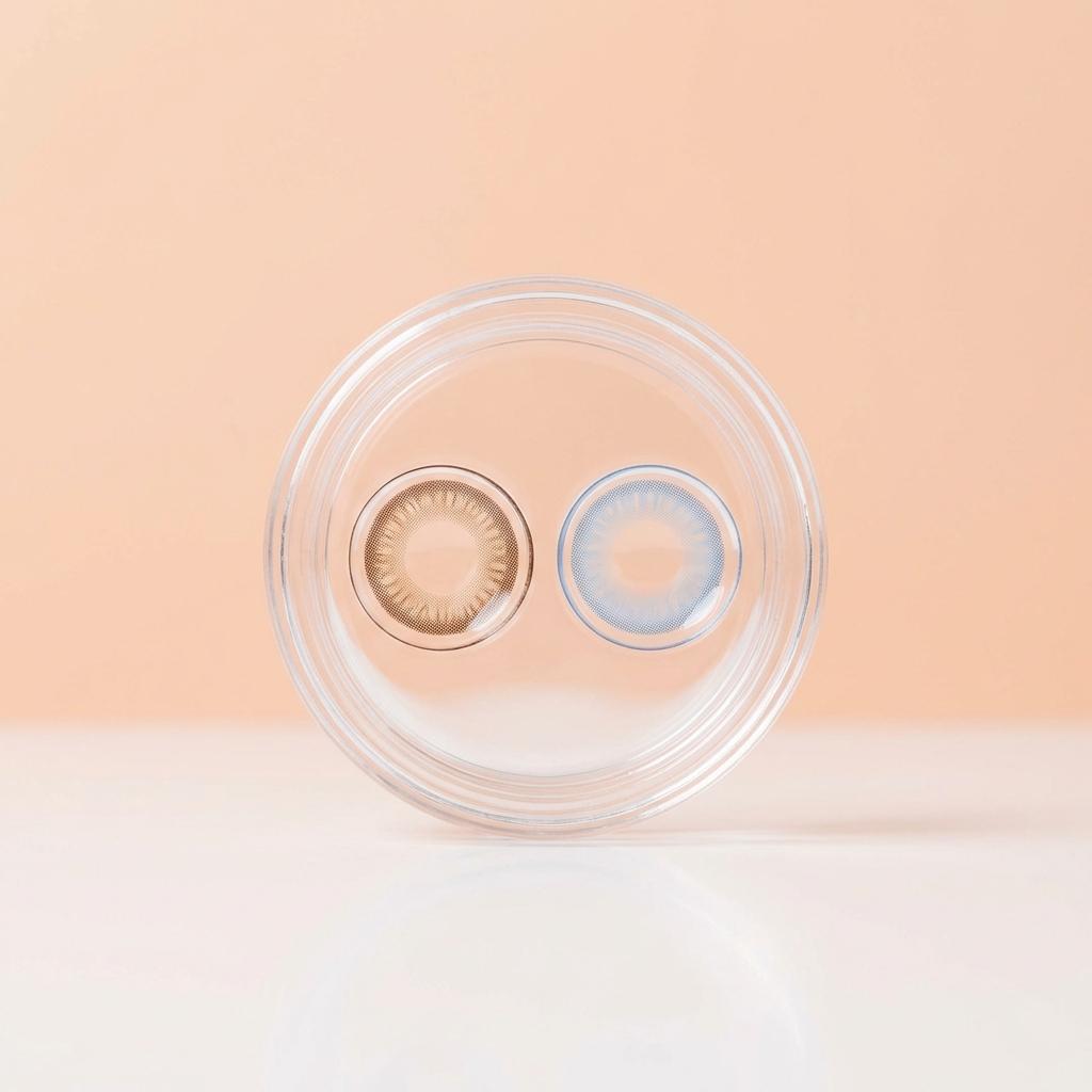 عدسات لاصقة