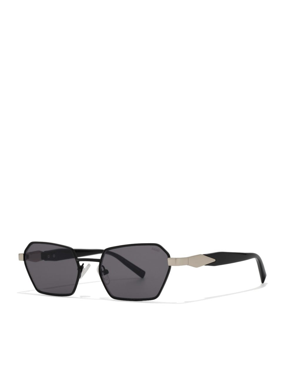 buy-blackout-blackout-duchess_fvt