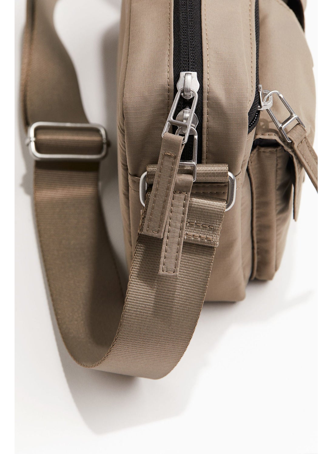 buy-h-m-shoulder-bag_rqx