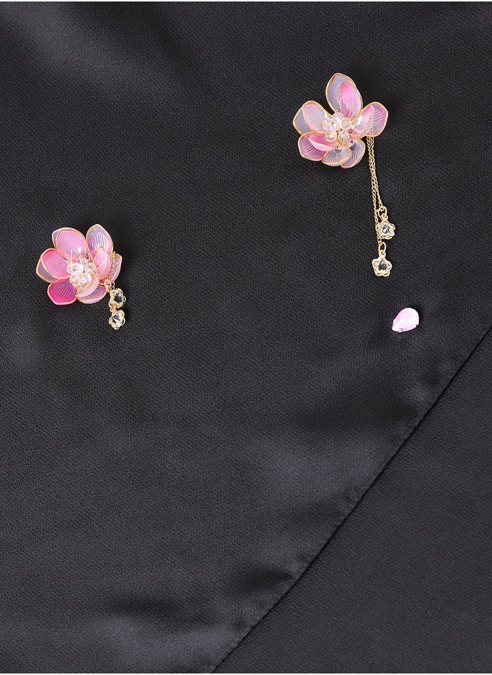 buy-khizana-floral-embellished-long-hijab-scarf_pyg
