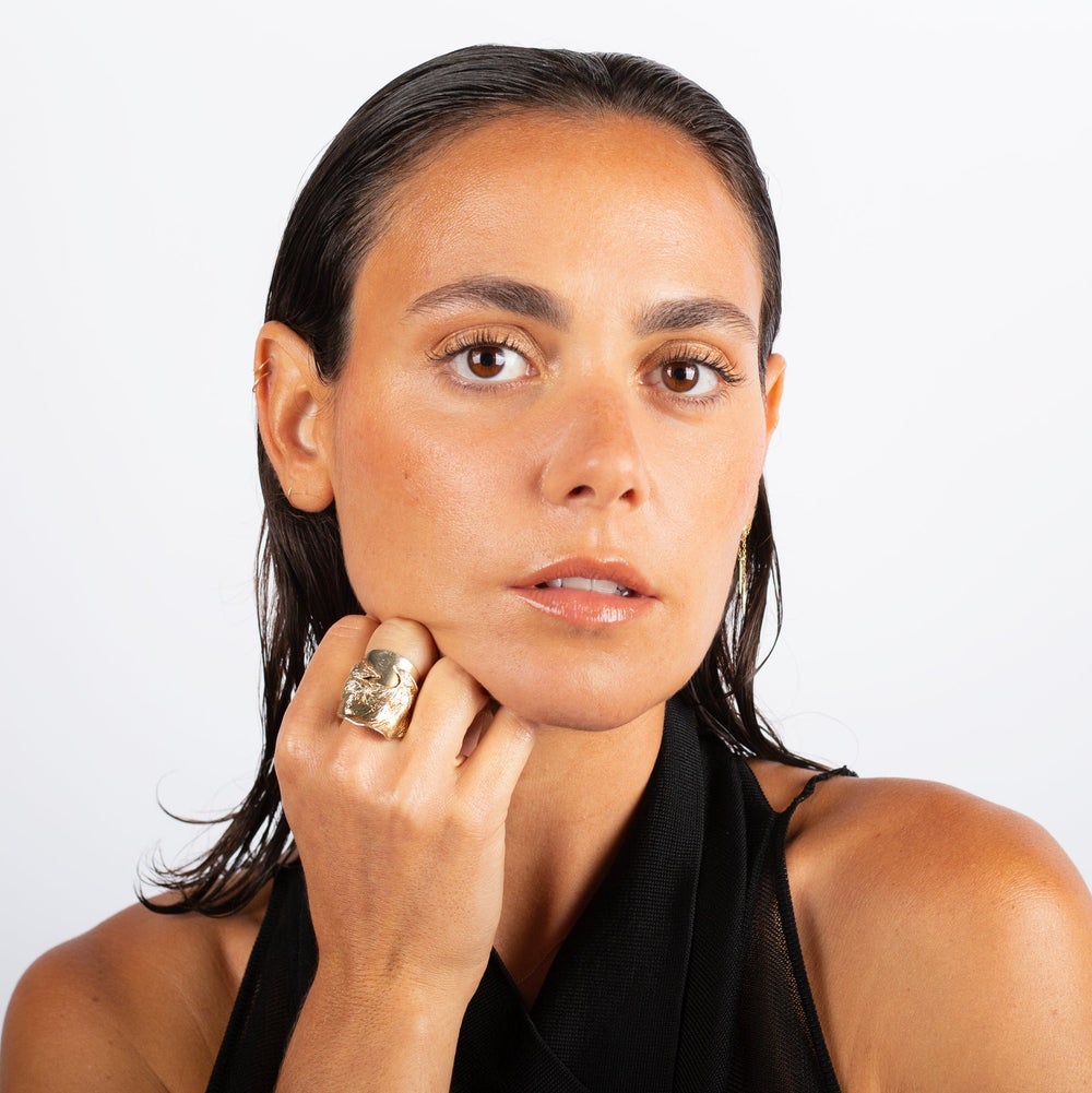 buy-la-crique-tinted-lip-balm-moisturizing-blush-01-nude-beige_ebm