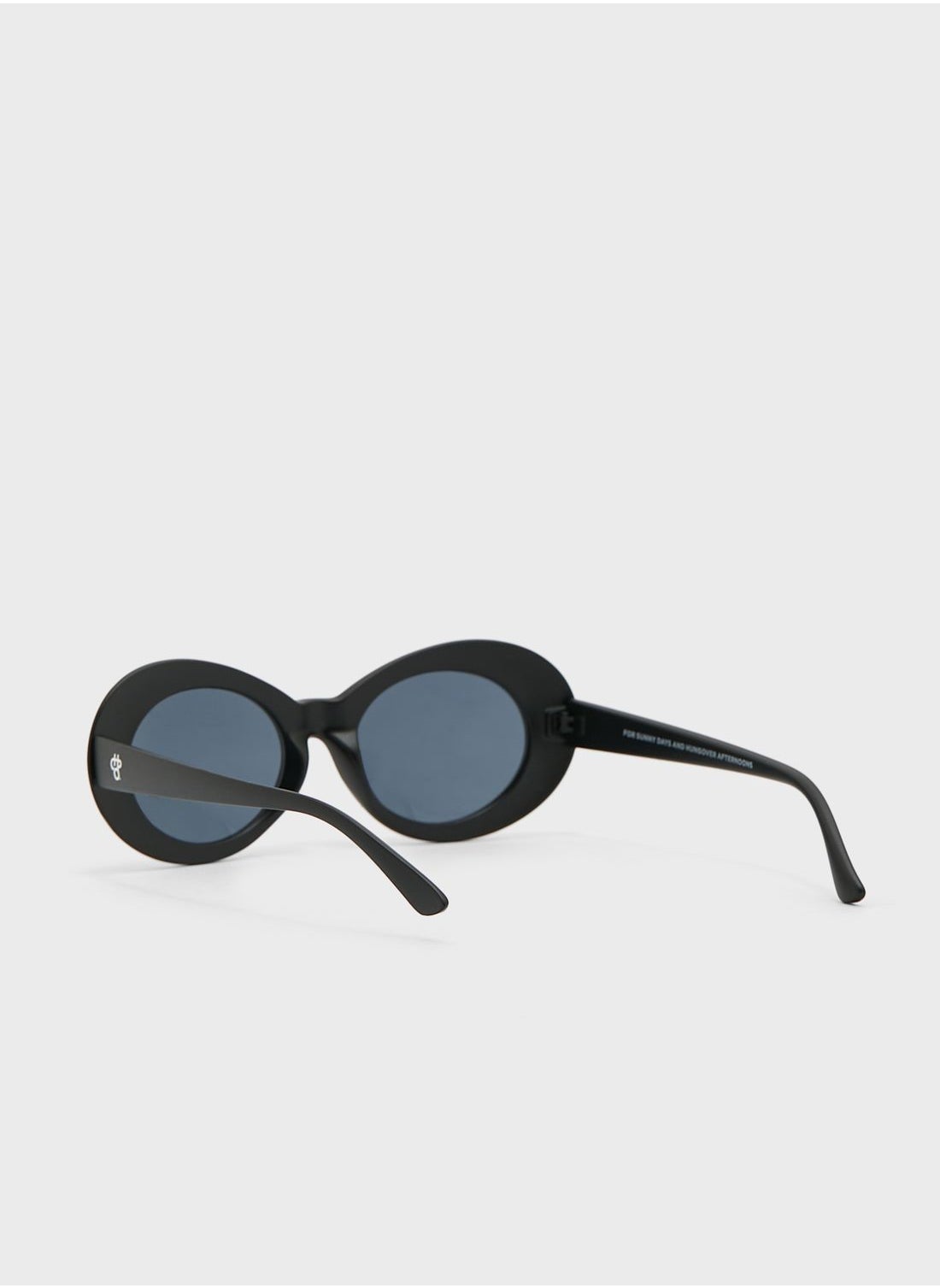 buy-chpo-frances-sustainable-sunglasses-made-of-100-recycled-materials_ast