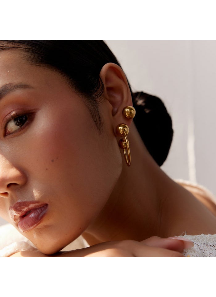 buy-noya-ares-statement-earrings-18k-gold-plated_cgb
