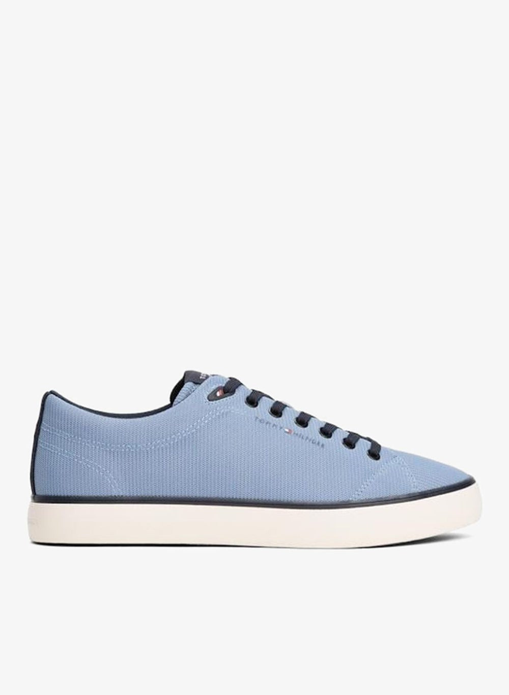 buy-tommy-hilfiger-casual-low-top-sneakers_0xi
