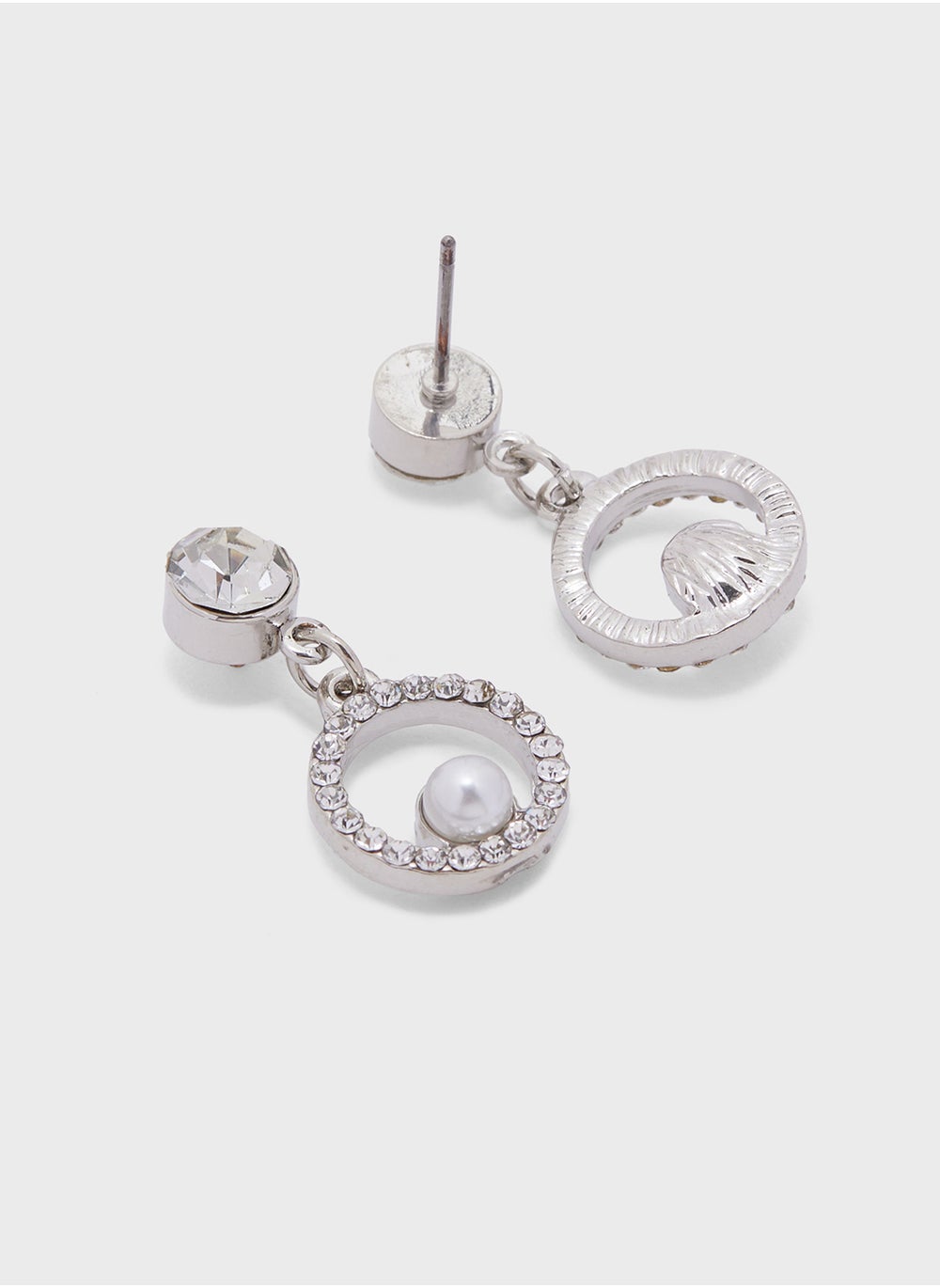 buy-ella-limited-edition-by-namshi-pearl-diamante-pendant-necklace-drop-earrings-set_r12