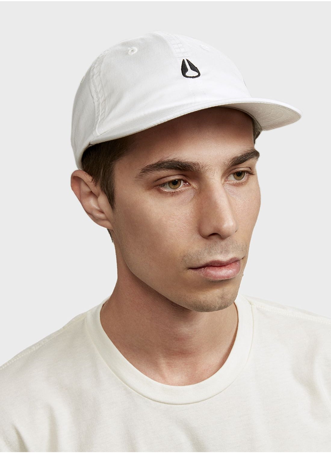 buy-nixon-agent-strapback-hat_r1y