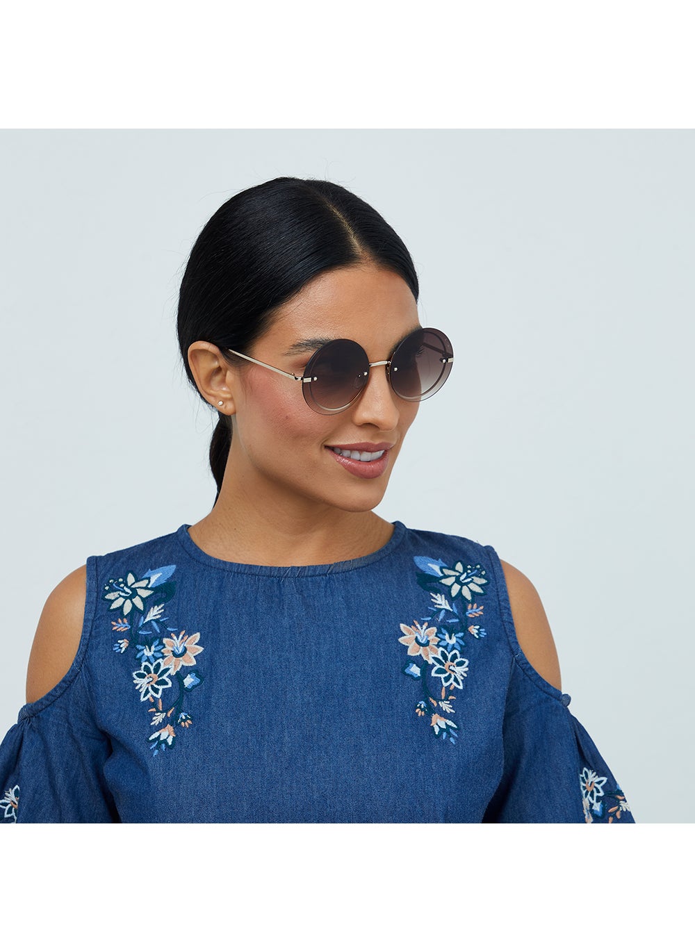 buy-blackout-blackout-coachella-round-rimless-sunglasses_k8k