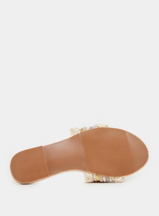 buy-styli-embellished-fringe-flat-sandals_w6z