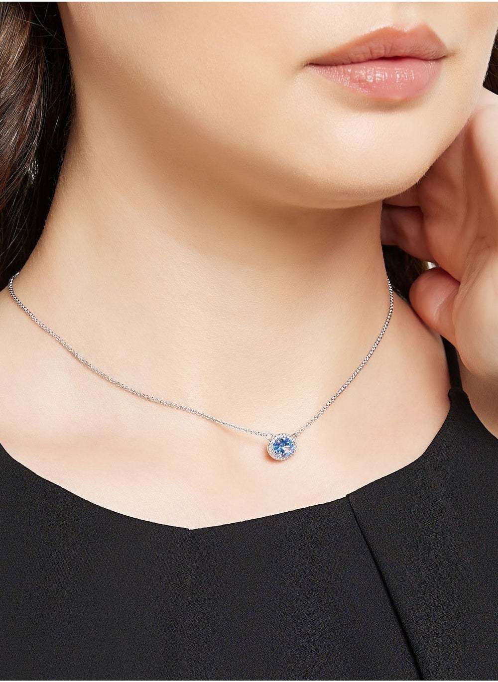 buy-swarovski-constella-necklace_m09