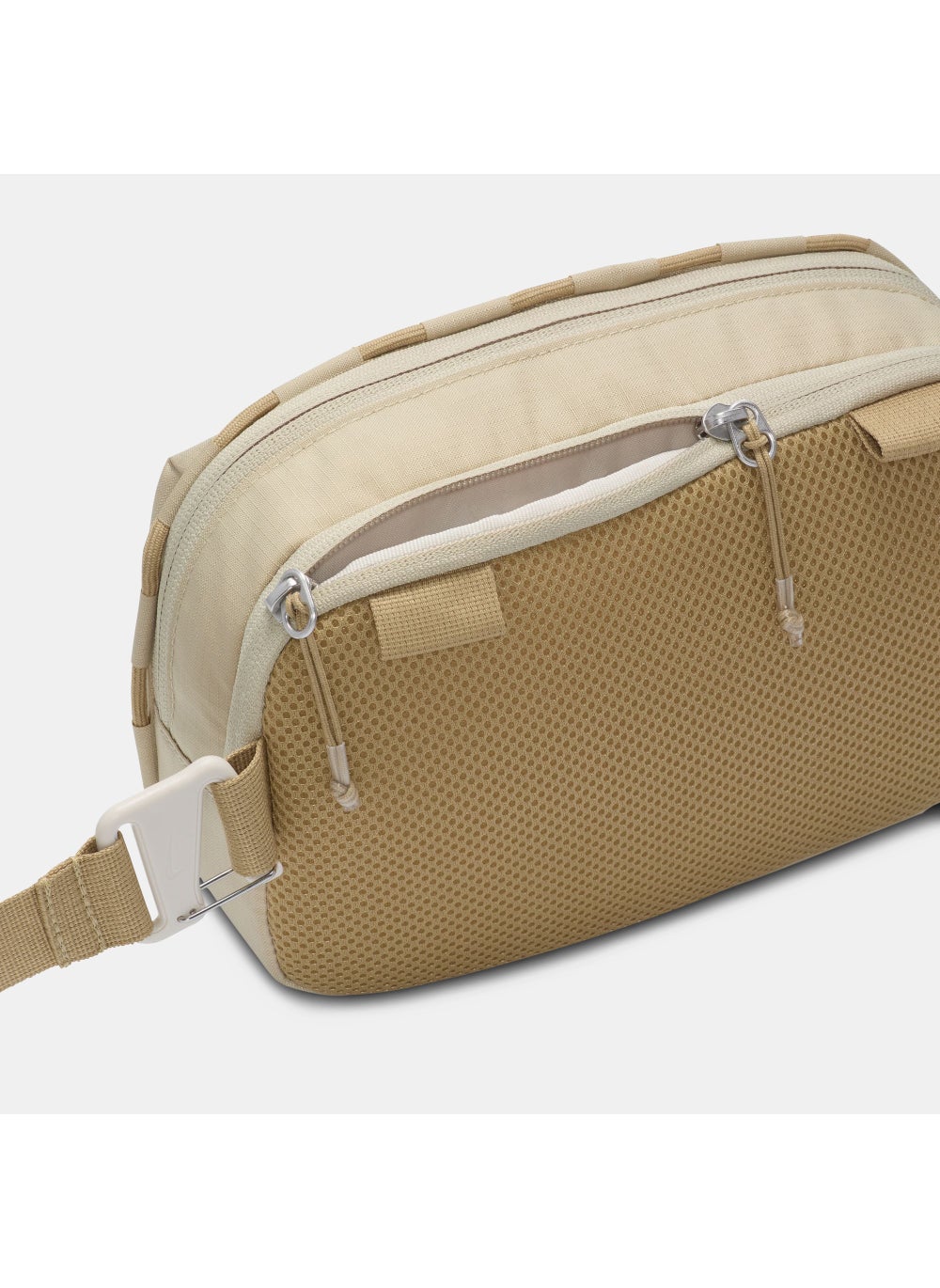 buy-nike-hayward-patrol-crossbody-bag_iqv