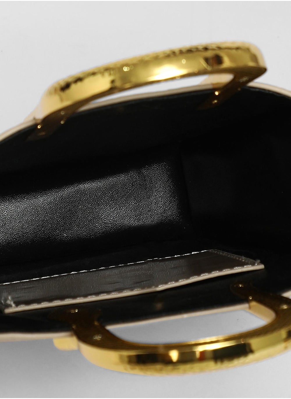 buy-haute-sauce-serpant-hand-bag_1vw