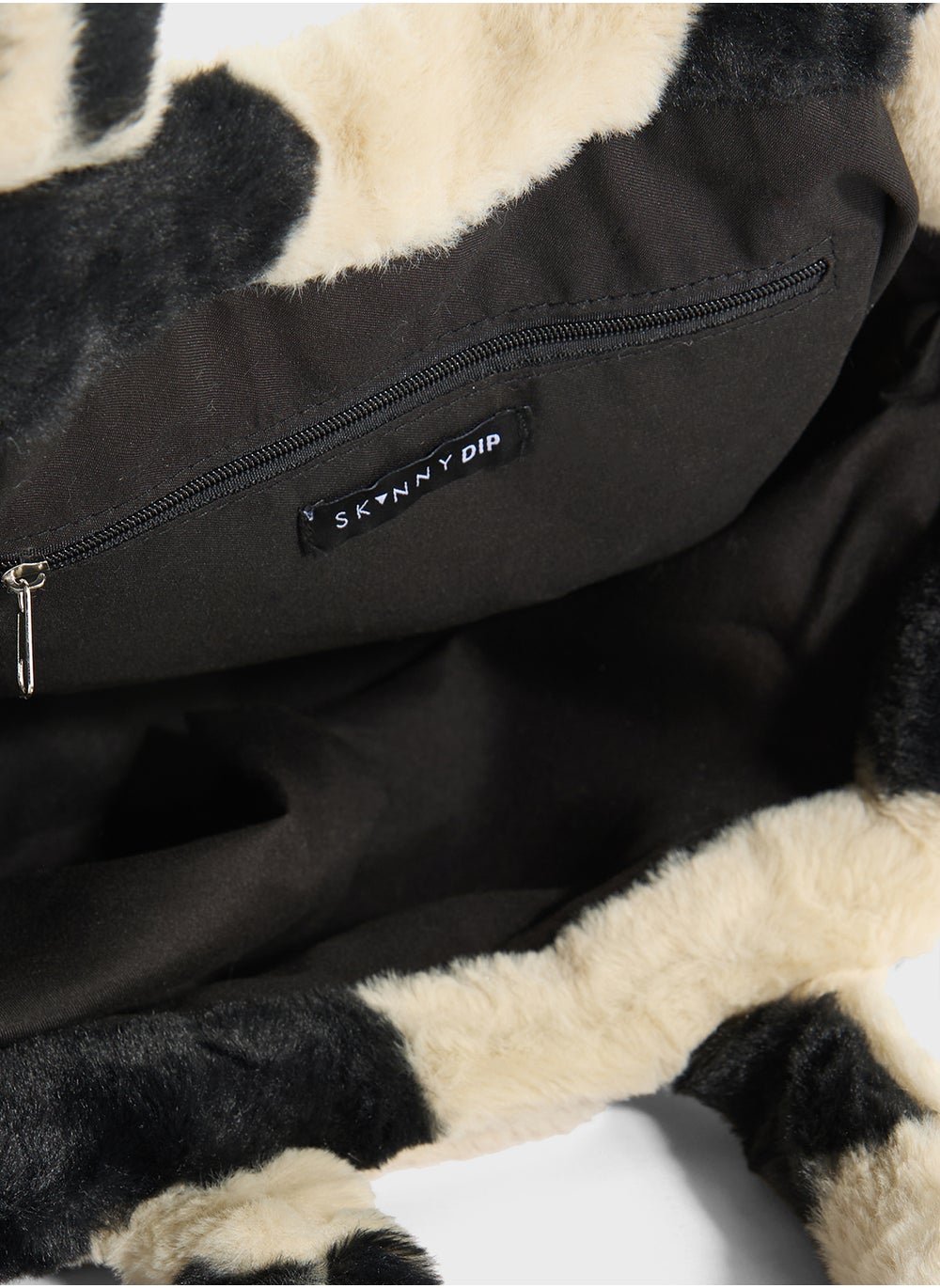 buy-skinnydip-london-ella-heart-fluffy-tote-bag_31j