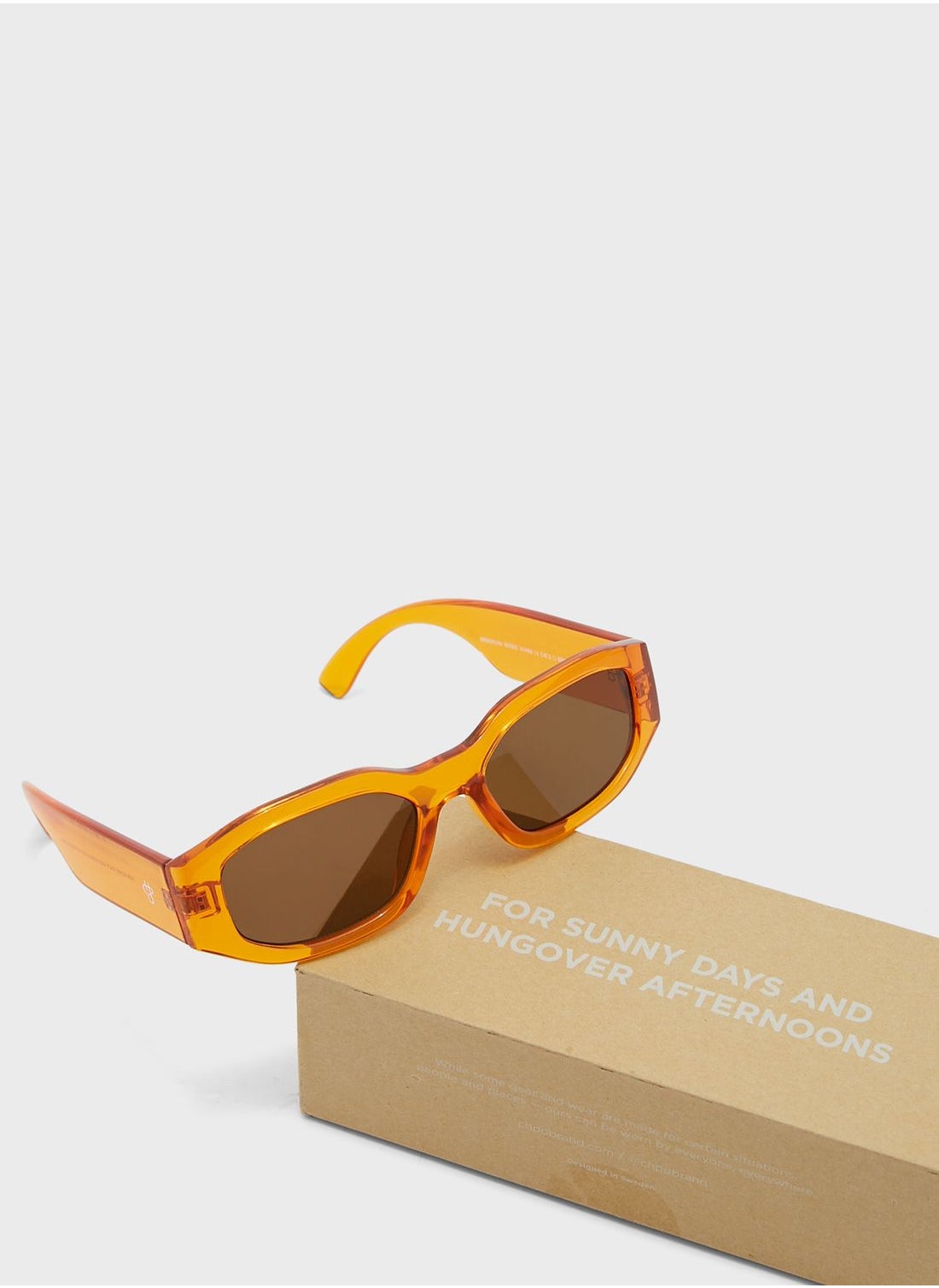 buy-chpo-brooklyn-sustainable-sunglasses-made-of-100-recycled-materials_n2l