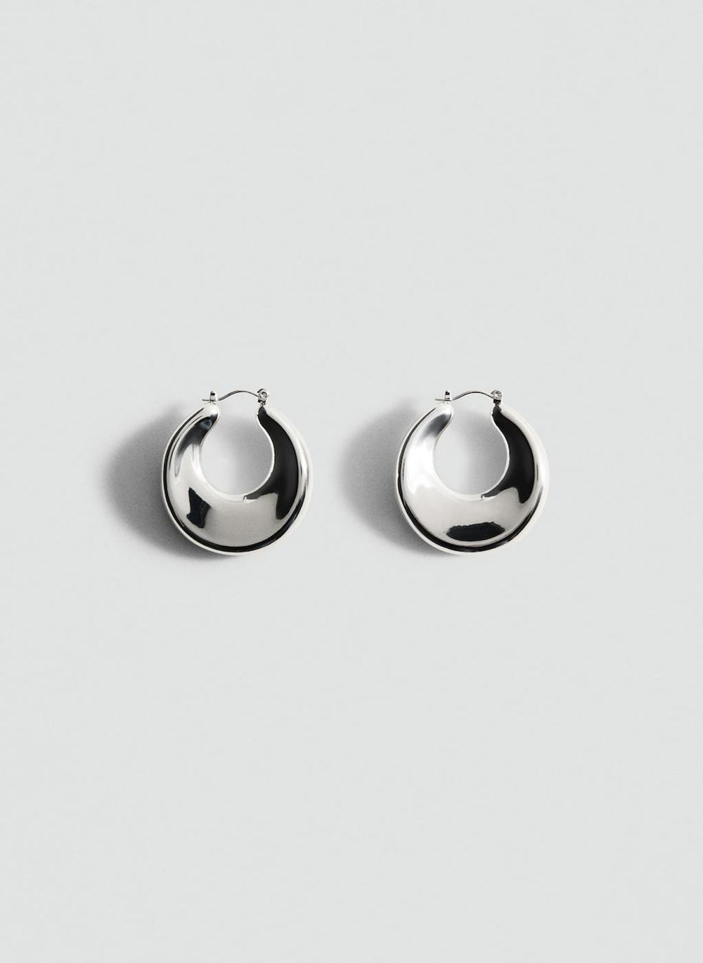 buy-mango-montse-hoop-earring_s1c