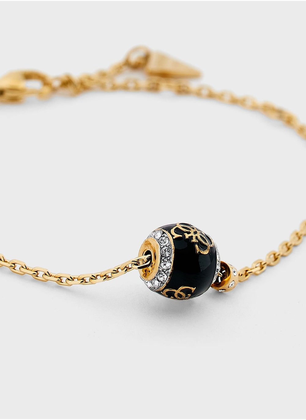 buy-guess-embellished-chain-bracelet_a7u