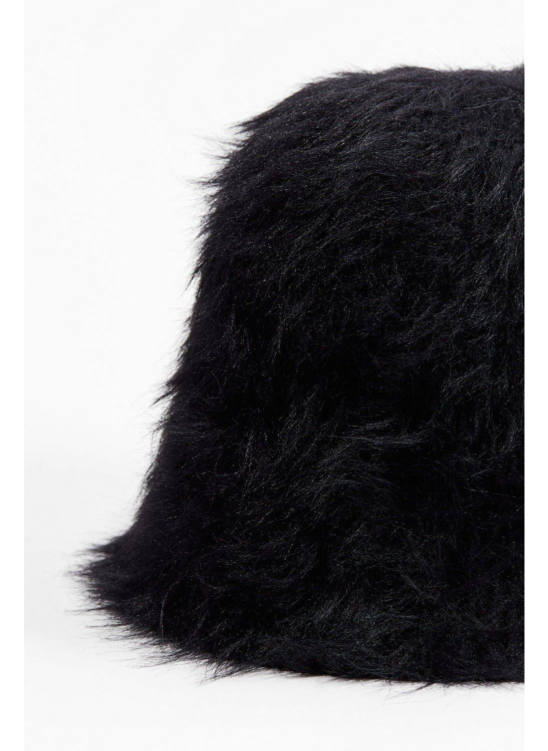 buy-h-m-fluffy-knit-bucket-hat_dfo