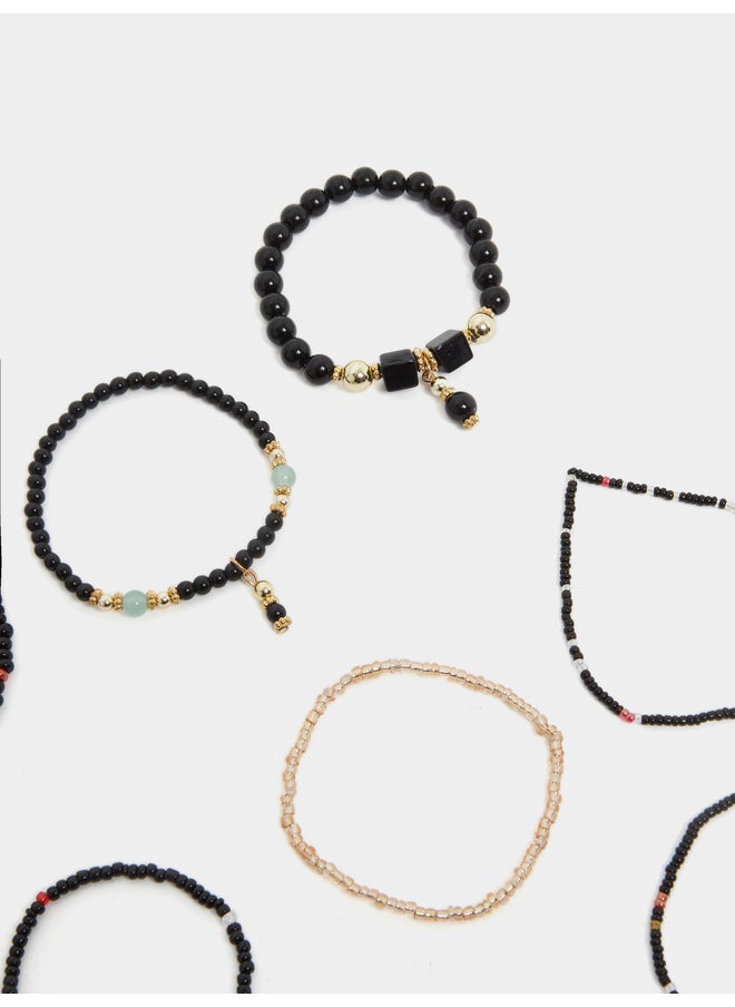 buy-styli-styli-pack-of-7-beaded-bracelet-set_ajl