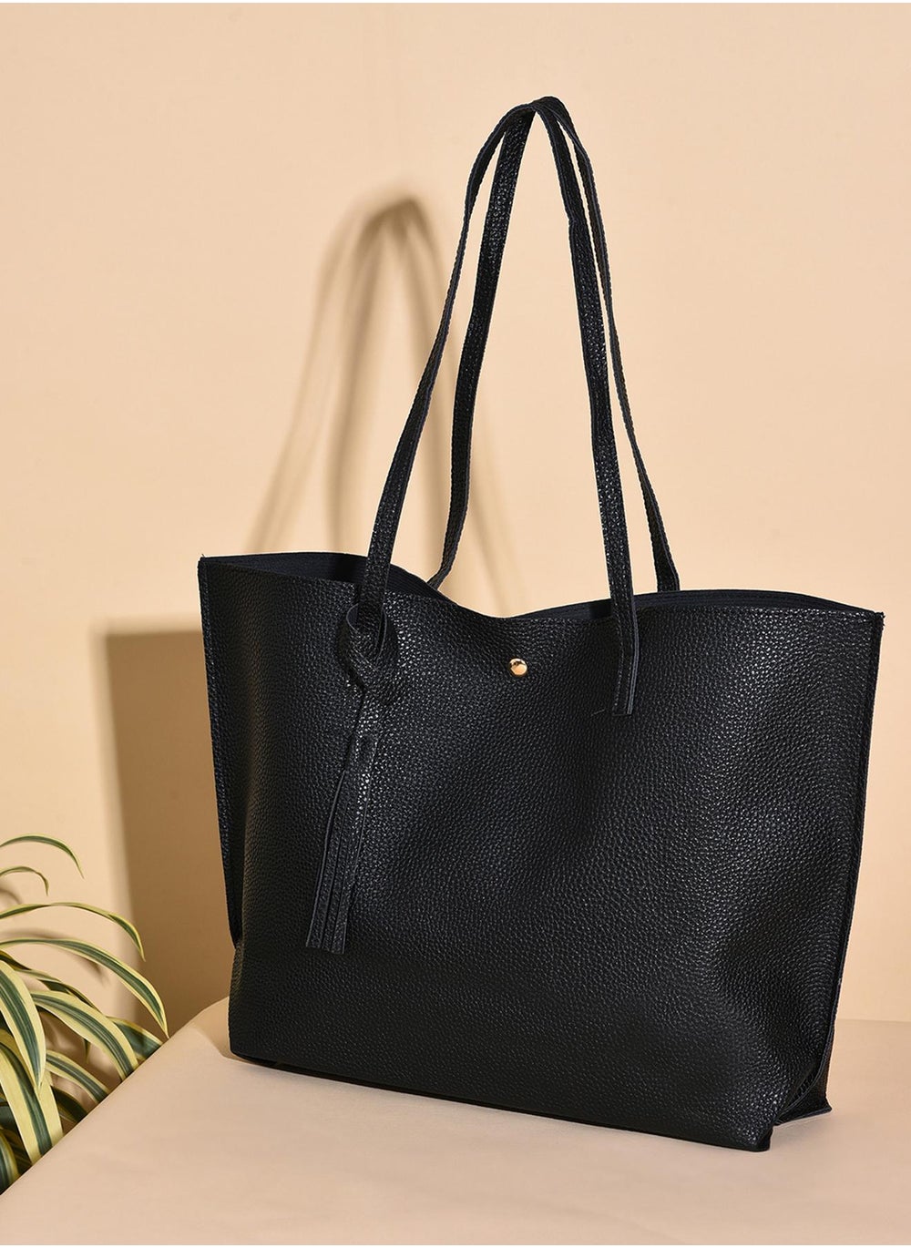 buy-haute-sauce-trove-black-tote-bag_44y