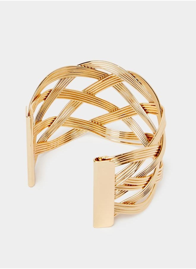 buy-styli-textured-wide-cuff-bangle_eja