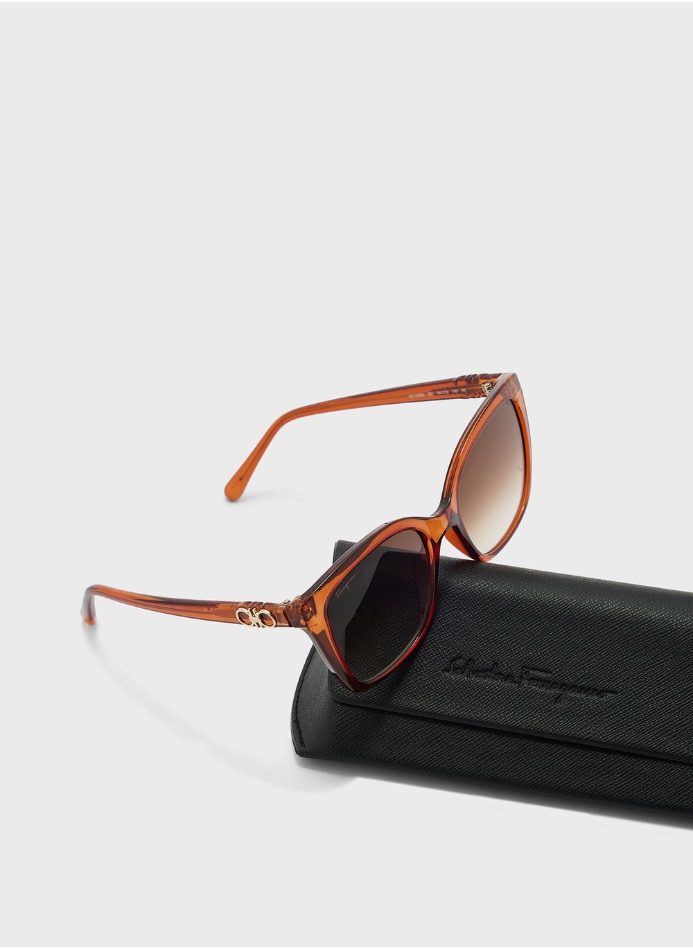 buy-ferragamo-modified-rectangle-oversized-sunglasses_7v9