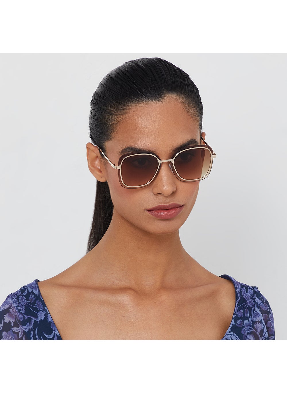 buy-blackout-blackout-mary-jane-square-full-rim-sunglasses_e2q