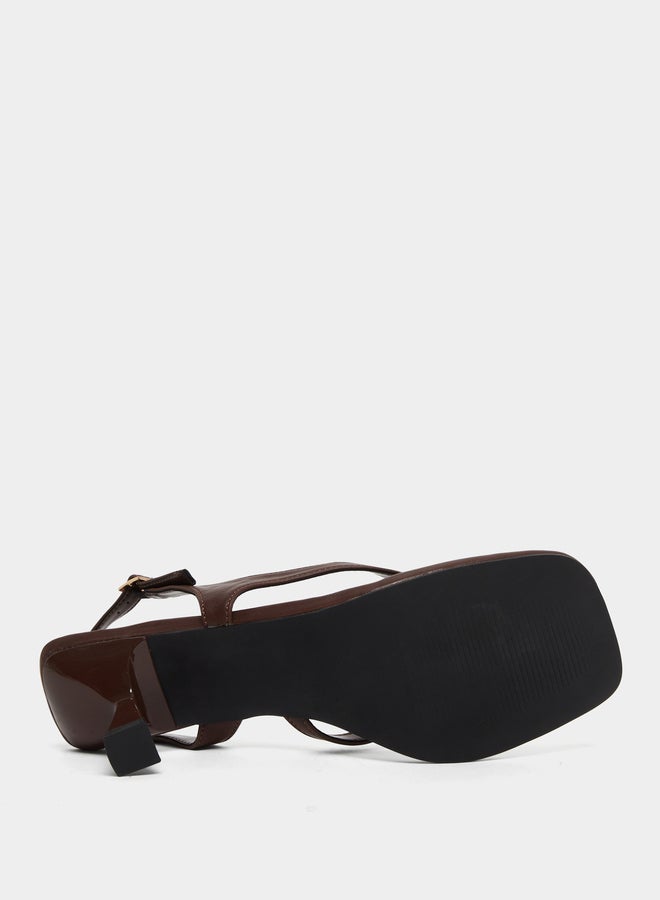 buy-styli-styli-brown-kitten-heel-thong-sandals_bdd