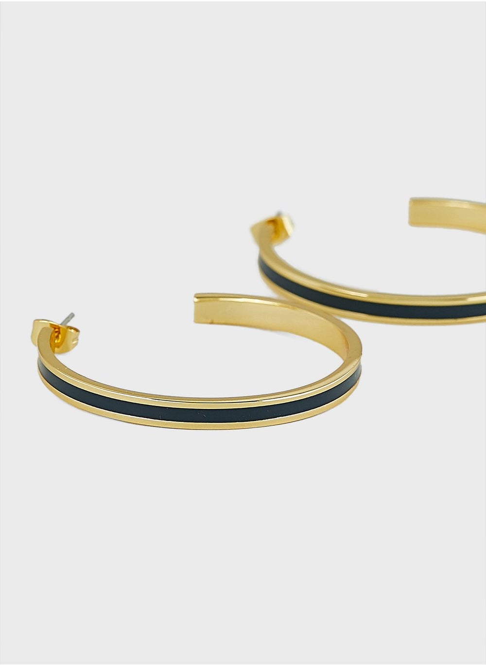 buy-only-enamel-thin-hoop-earrings_qth