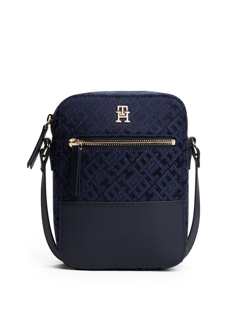 buy-tommy-hilfiger-logo-detailed-feminine-crossbody_89l