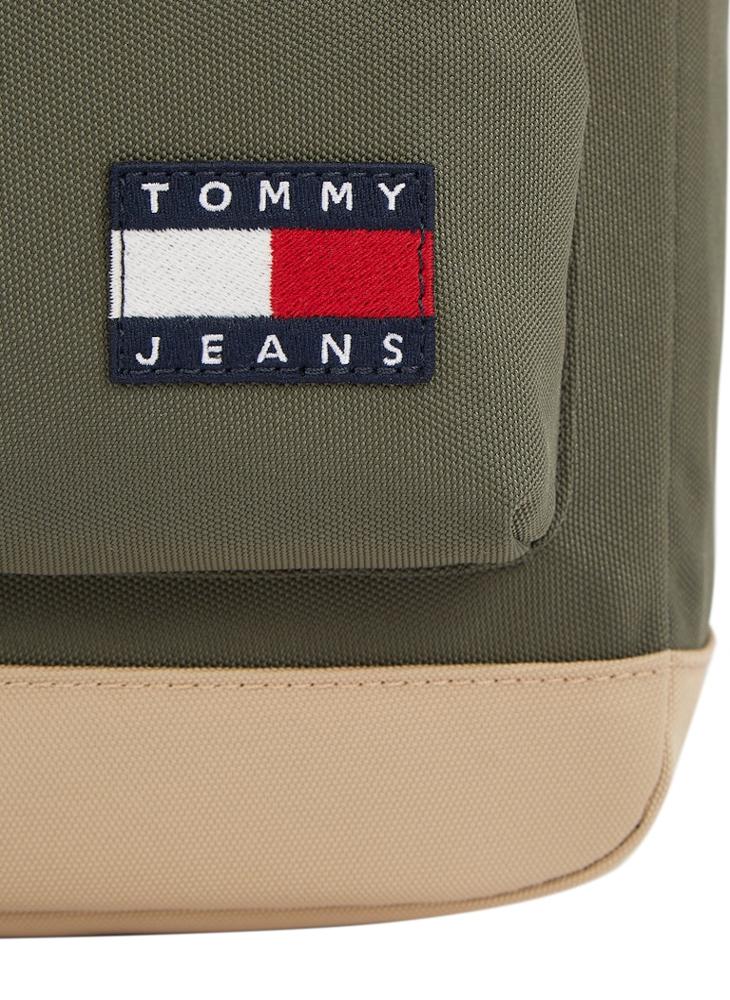 buy-tommy-jeans-essential-daily-backpack_2oi