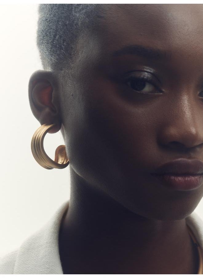 buy-reiss-flavia-fluid-hoop-earrings_7mo