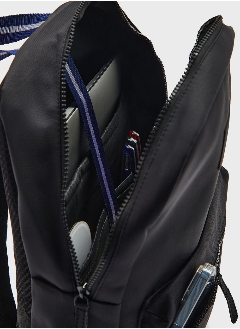 buy-seventy-five-backpack-with-laptop-sleeve-and-front-pocket_6pl