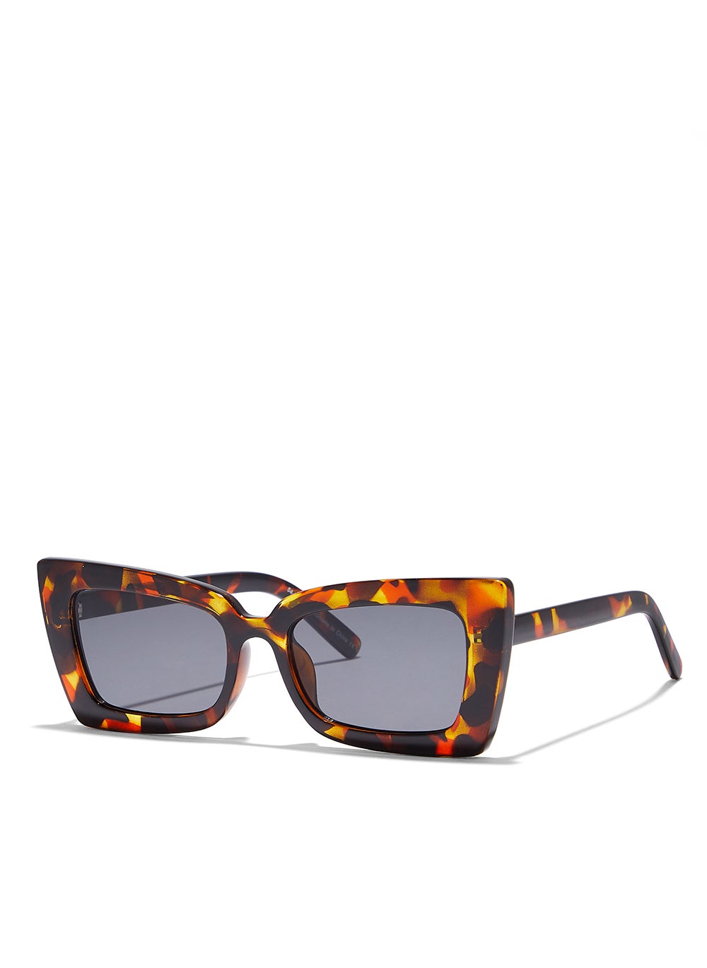 buy-blackout-blackout-audrey-cat-eye-full-rim-sunglasses_vua