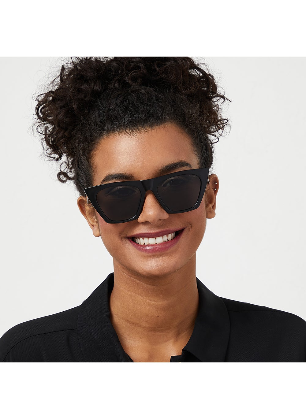 buy-blackout-blackout-liberty-cat-eye-full-rim-sunglasses_cws