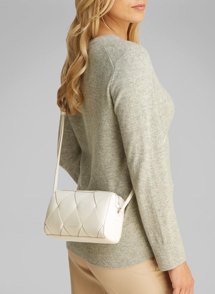 buy-calvin-klein-camera-bag_pyt