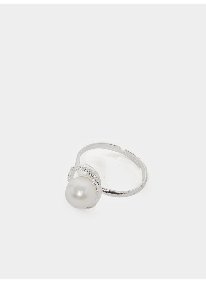 buy-styli-styli-faux-pearl-detail-ring-earrings-and-pendant-necklace-set_tlz