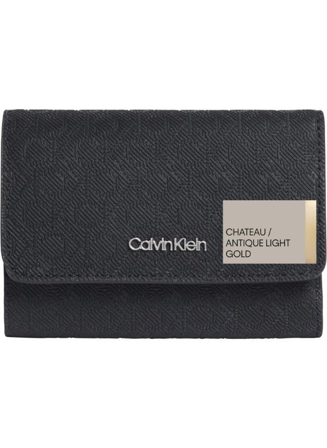 buy-calvin-klein-logo-trifold-wallet_0xz