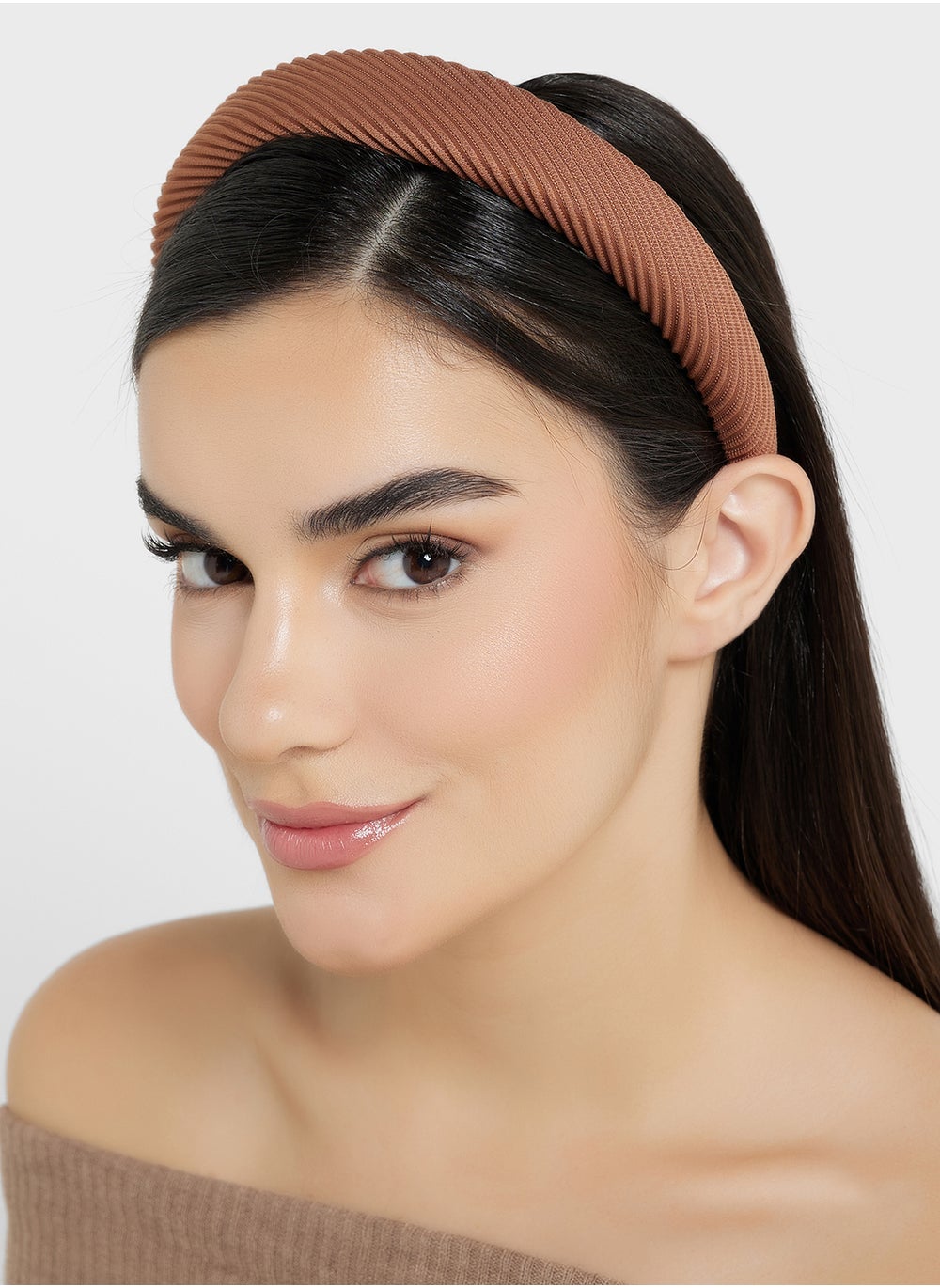 buy-ella-pleated-headband_7hs