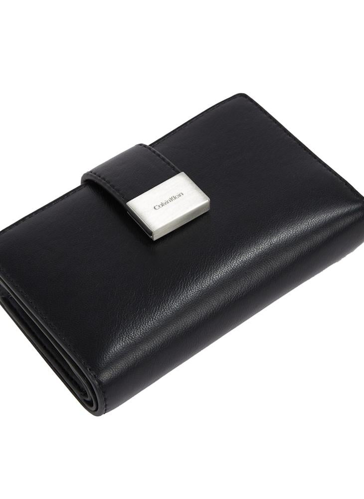 buy-calvin-klein-medium-bifold-wallet-with-hardware-snap_yd0