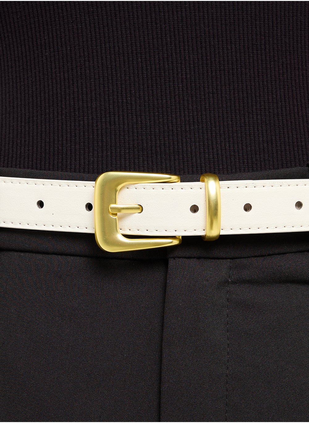 buy-ella-limited-edition-by-namshi-classic-belt-with-gold-buckle_hef